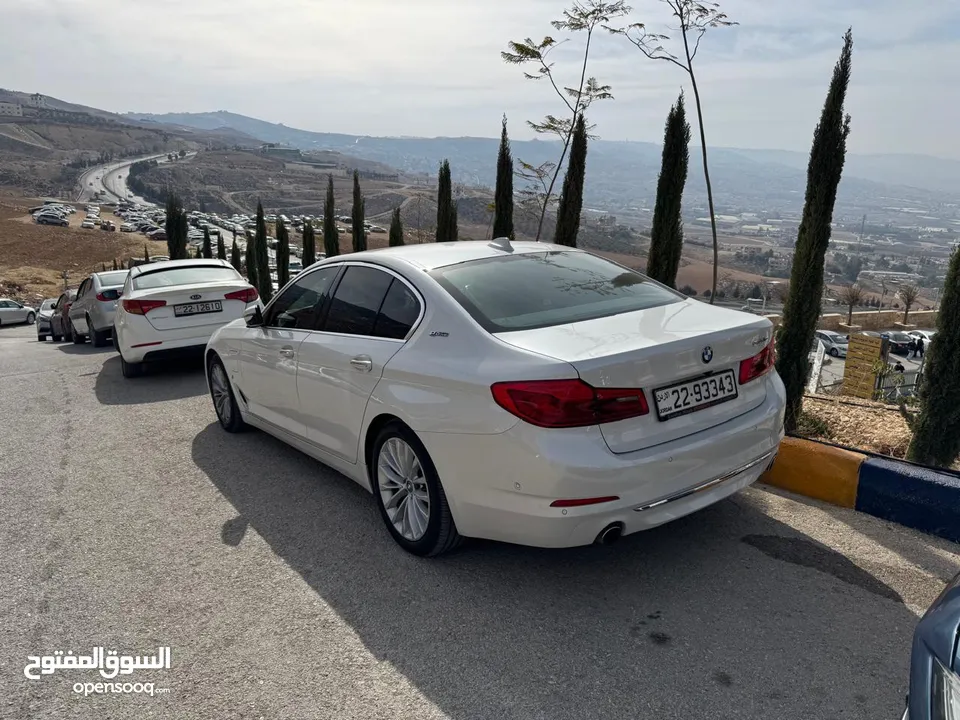 BMW 530e 2018 Plugin Hybrid Sport  وارد وكالة الأردن ومالك ثالث