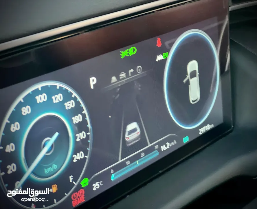 هونداي توسان/2022 فل الفل بدون فتحة سقف  2x4 ///240Hp بنزين + كهرباء  ( Haybrid) 1600cc
