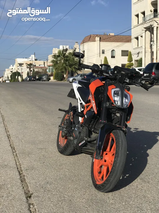 KTM DUKE 390