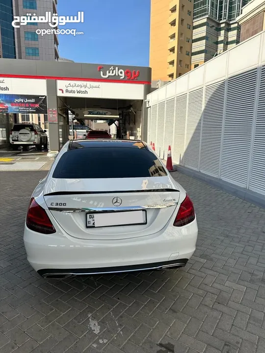 مرسيدس بنز C300 4MATIC موديل 2020 – سيارة الفخامة والأداء المتميز