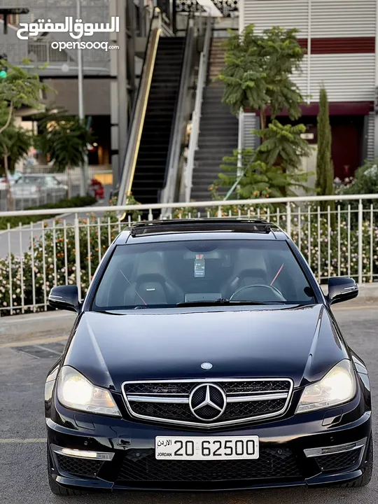 مرسيدس c 200 موديل 2008 محوله c63