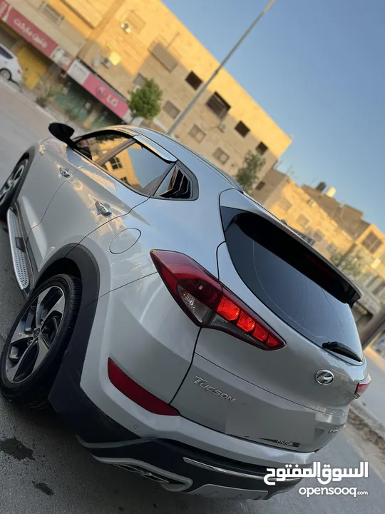 هونداي توسان 2016