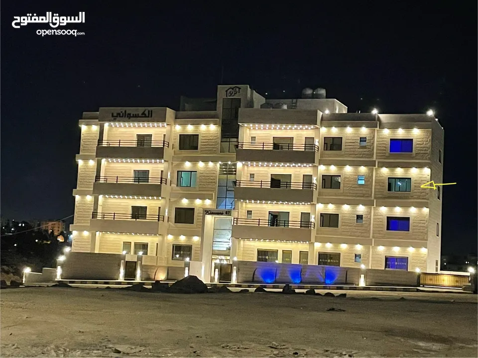 شقة جديدة للبيع ب حي المنصور طابق ثاني 170 متر مطله على شارع ياجوز وشارع الأردن راكب مطبخ ومكيفات