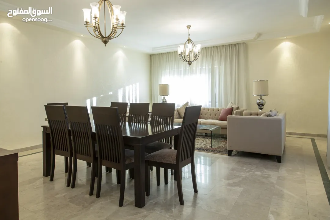 شقة طابقية 3 نوم فاخرة في الدوار الخامس / ام أذينة  5th Circle / Om Othaina  Luxury 3-Bedroom Flat