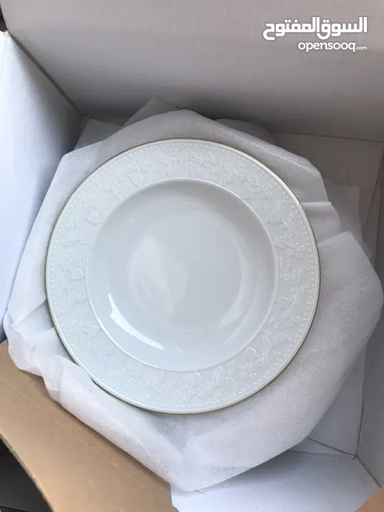 طقم اواني مدام كوكو MADAME COCO Dinner set