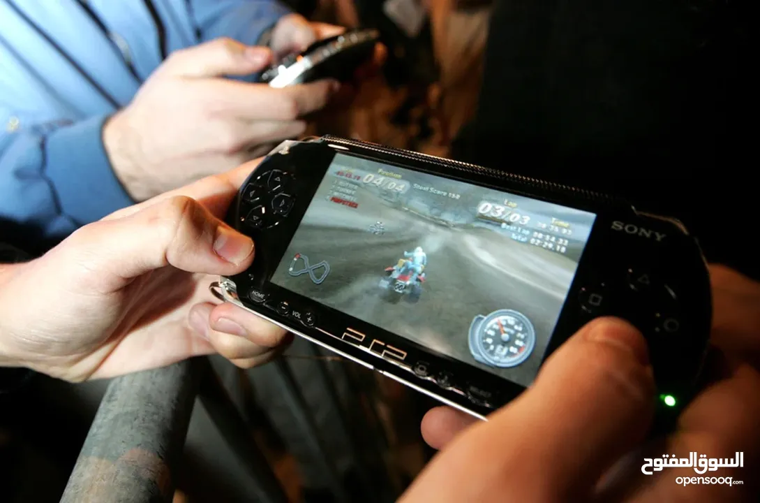 أجهزة سوني بلايستشن محمول معدل مع 50 لعبة MODDED PSP