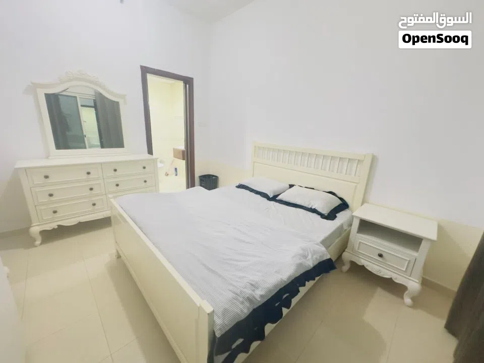 z9غرفة و صالة للبيع اطلالة مفتوحة بسعر مميز جدا-سعر استديو -تملك حر -موقع مميز -ابراج سيتي تاور