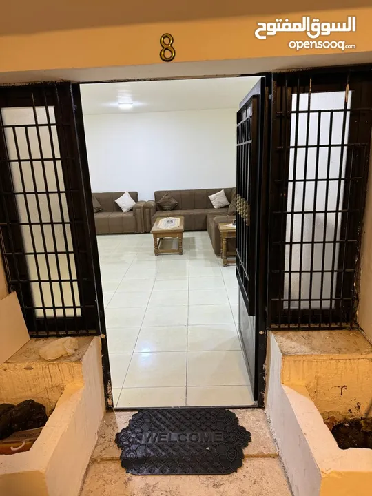 شقه مفروش للايجار الموقع الجاردنز خلف سروات 350