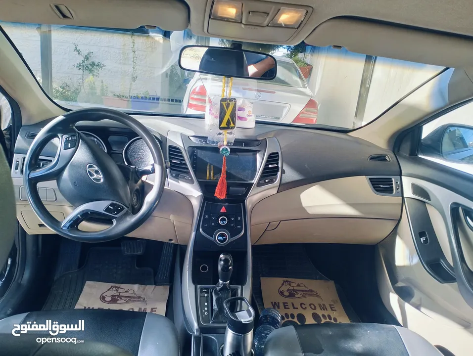 Hyundai Elentra 2016 هيونداي النترا 2016 فحص  كامل بحالة الوكالة بسعر 8200 قابل للتفاوض بعد المعاينة