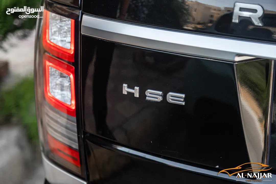 Range Rover Vogue 2016 Hse   السيارة وارد الشركة و مميزة جدا و قطعت مسافة 131,000 كيلو متر