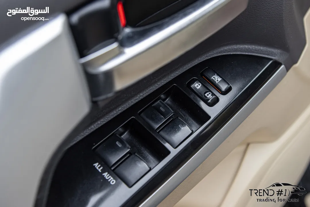Toyota Land Cruiser VX-E 2016   السيارة وارد و بحالة الوكالة