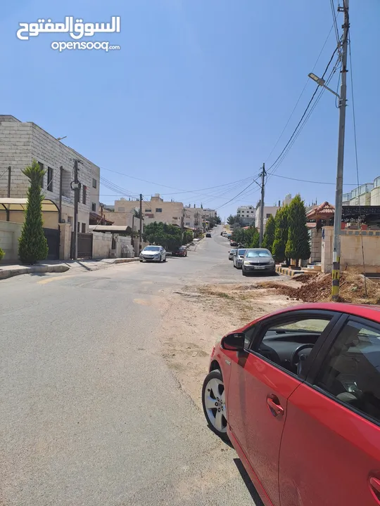 ارض 500م حوض وادي الطي مستويه مقابل مدارس بيت المقدس