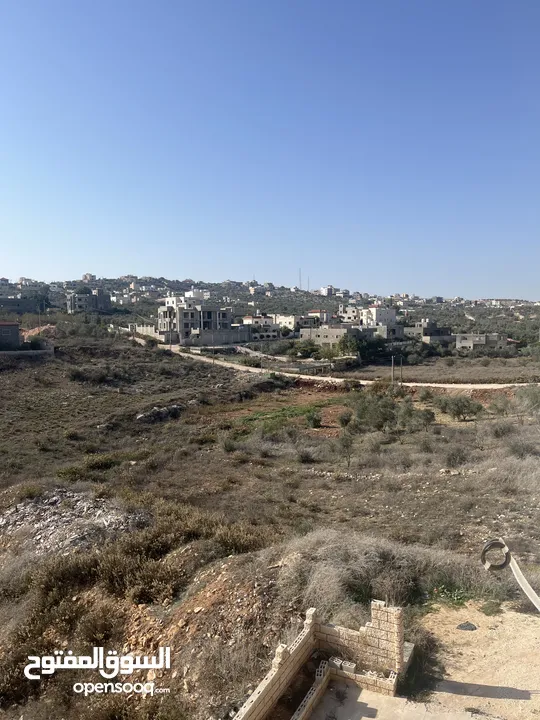 شقة مشطبة بسعر العظم يا بلااااش  فقط على 240 الف شيكل  اذا كاش في امكانية للتفاوض كمان  فرصة استثمار