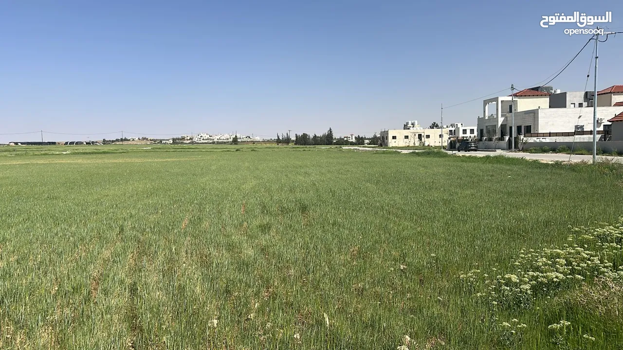 ارض للبيع على شارعين في منجا تلعة النوران