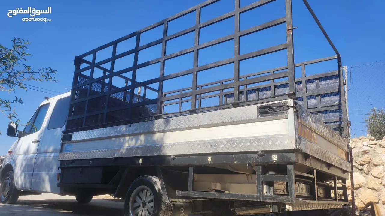 مرسيدس 416 موديل 2001