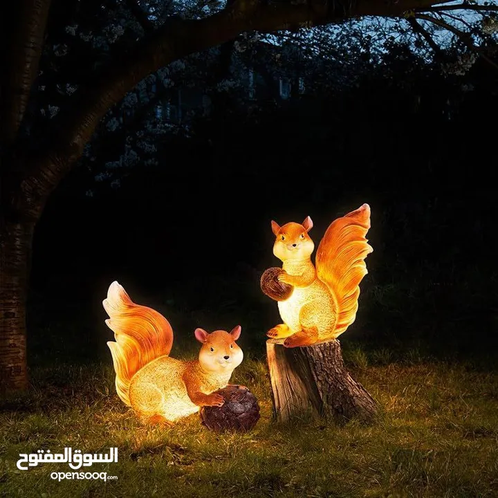 زيّن حديقتك بسحر الطبيعة تمثال سنجاب بالحجم الكبير التمثال في وضعيتين مصنوع من راتنج البوليريسين