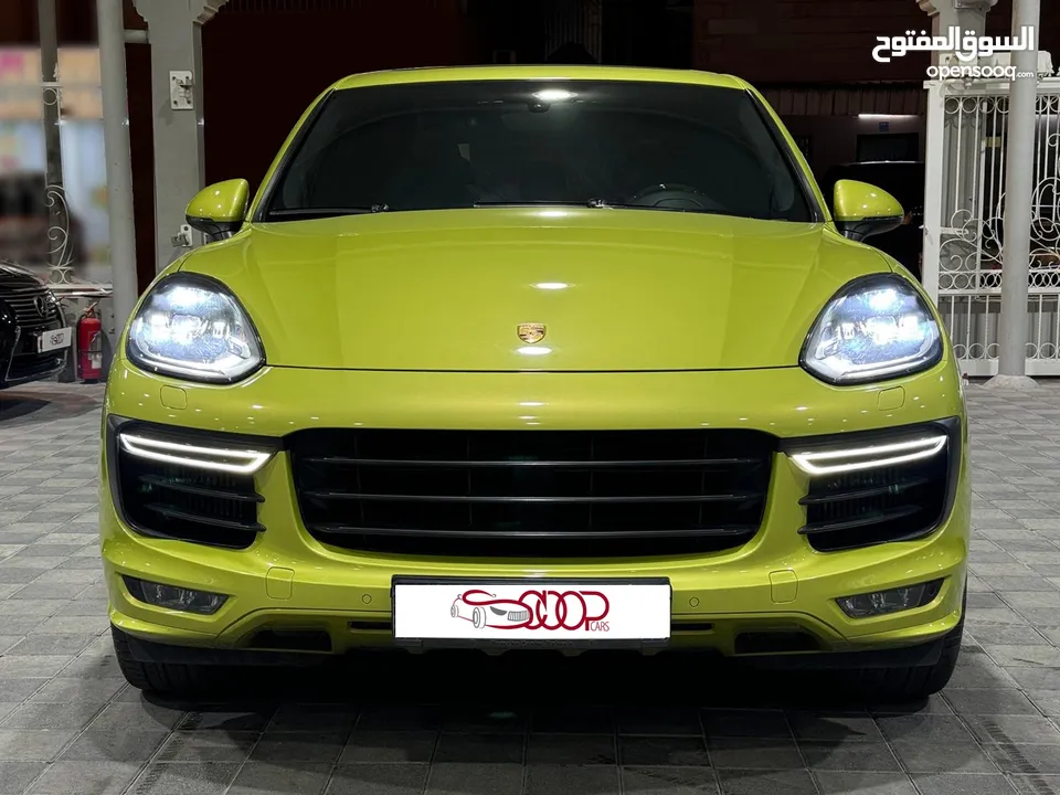 Porsche cayenne GTS V6