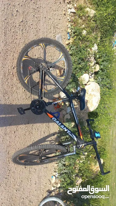 للبيع مستخدم شبه وكاله كل قطعو اصليه Shimano
