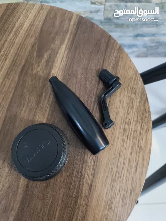 بيع كاميرا مستعمل شبه جديد canon 700D