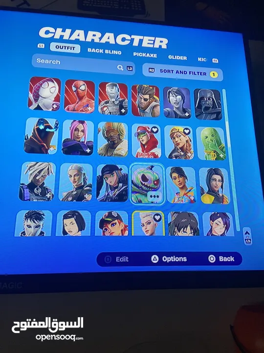 حساب فورت نايت ملان سكنات ايتم شوب للبدل على حساب آخر