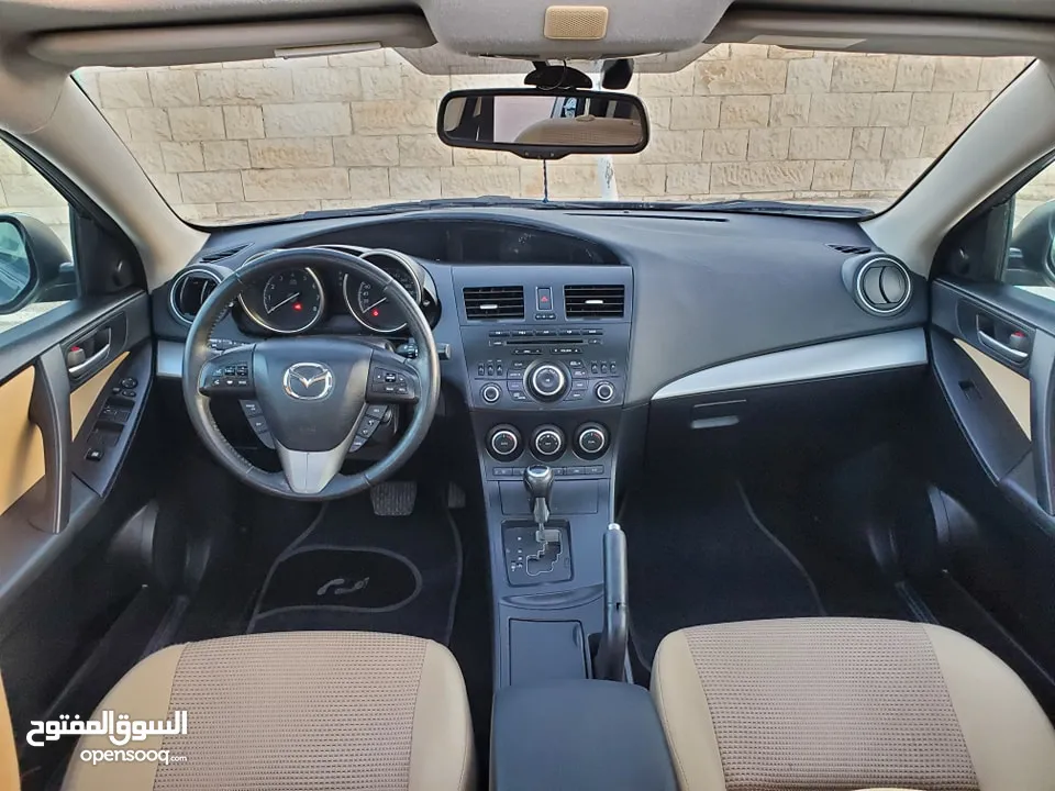 مازدا 3 زوووم موديل 2013 فل كامل مع الفتحه بأعلى صنف ومواصفات من فئتها  MAZDA 3 ZOOM MODEL 2013