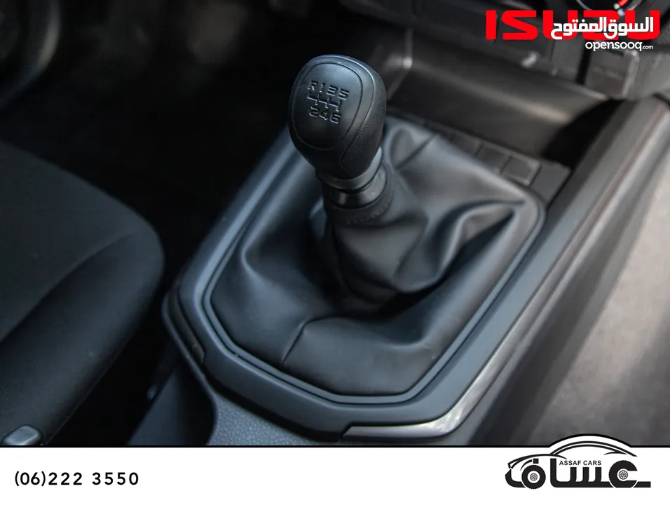 Isuzu D-Max 2025  كابينة
