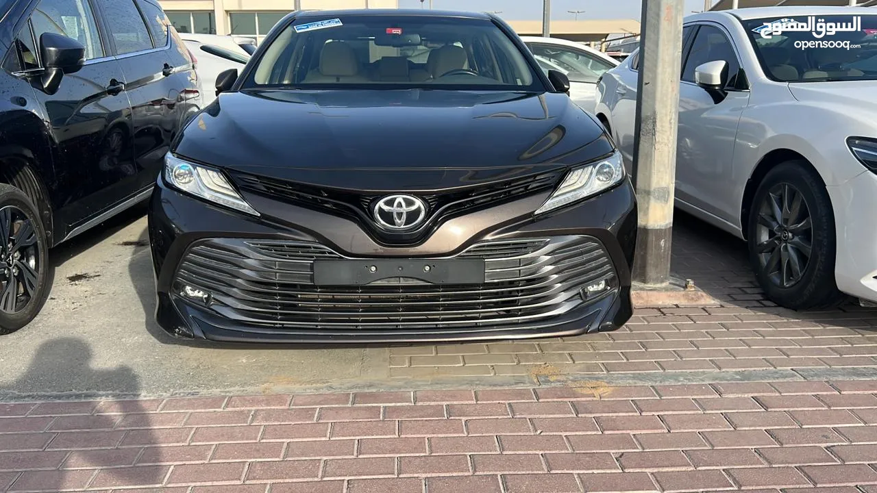 Toyota Camry 6V gcc 2020