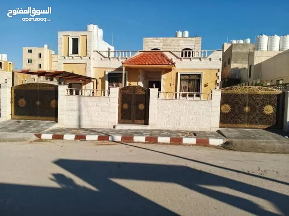 منزل مستقل للبيع سحاب ضاحية الاميره ايمان قرب مستشفى توتنجي