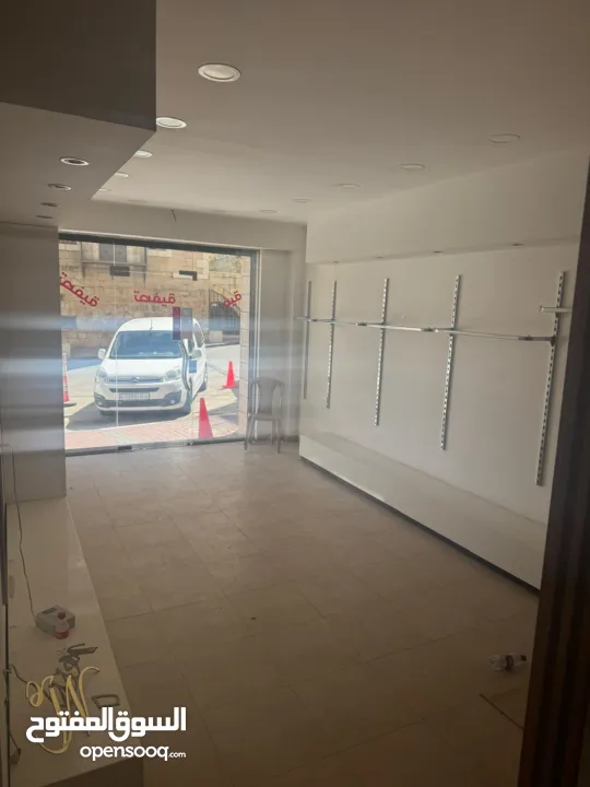 محل تجاري رام الله التحتا مقابل ابنك العربي