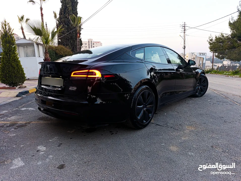TESLA MODEL S PLAID 2022