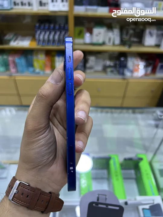 iPhone 12 64 GB