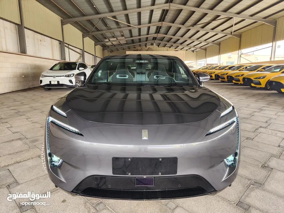 شانجان افاتار موديل 2023 AVATR 11 دفع كلي AWD وثنائي