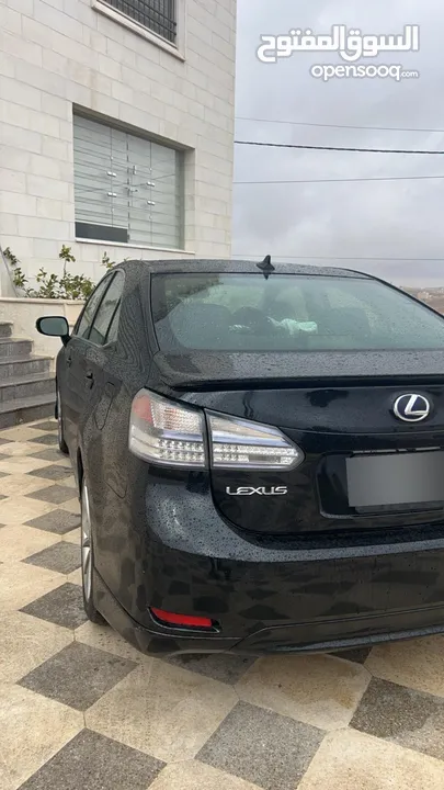 لكزس hs250h للبيع موديل 2010