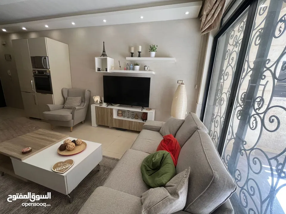 شقة 2 نوم مفروشة للايجار ( Property 43096 )-175068571