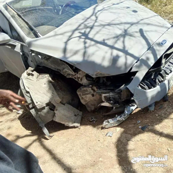 سيارة فيوجن للبيع كاملة أو قطع 2017