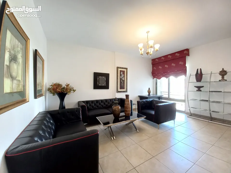 شقة مفروشة للإيجار 200م2 ( Property 19446 )-174847803