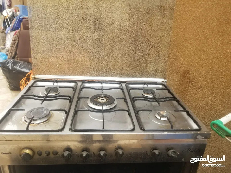 gas stove& Mike oven