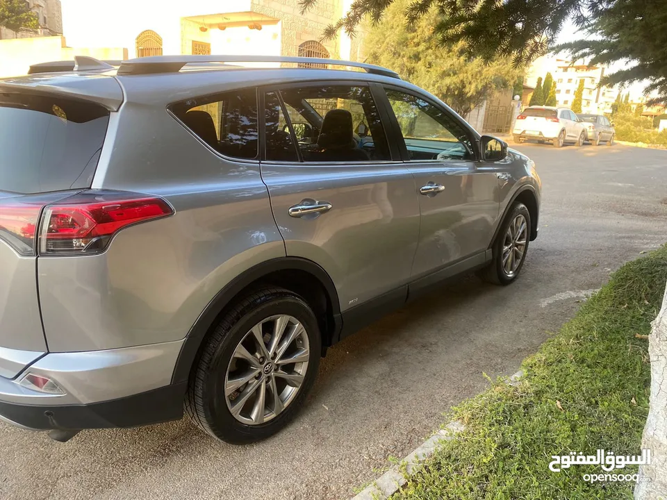 تويوتا RAV 4 limited edition 2018