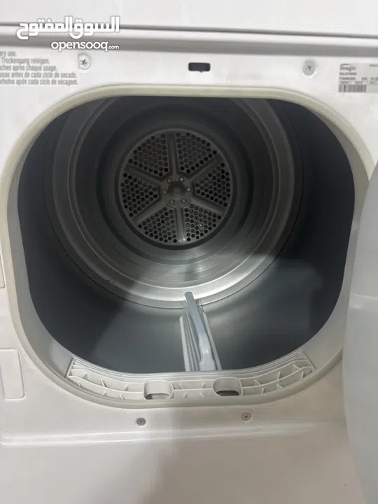 نشافة ملابس