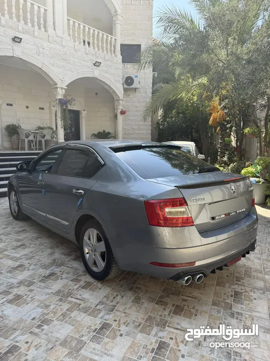 سكودا اوكتافيا 2013 جير عادي ترخيص وتامين شامل اضافات فل فحص بالورقة جديدة كلياً