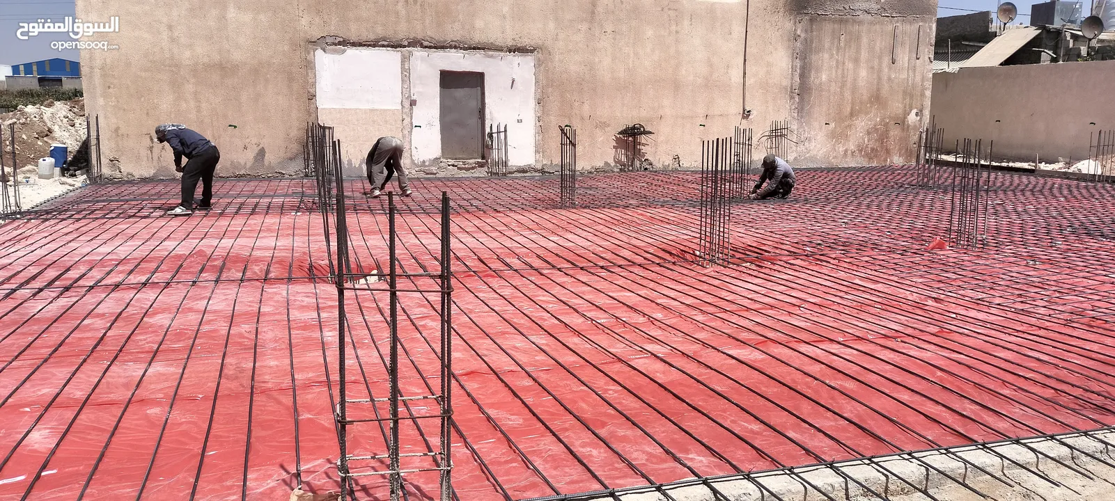المهندس ايمن صافي  تنفيذ كافة أعمال  مقاولات الابنية والتشطيب الداخلي و التمديدات الكهربائية