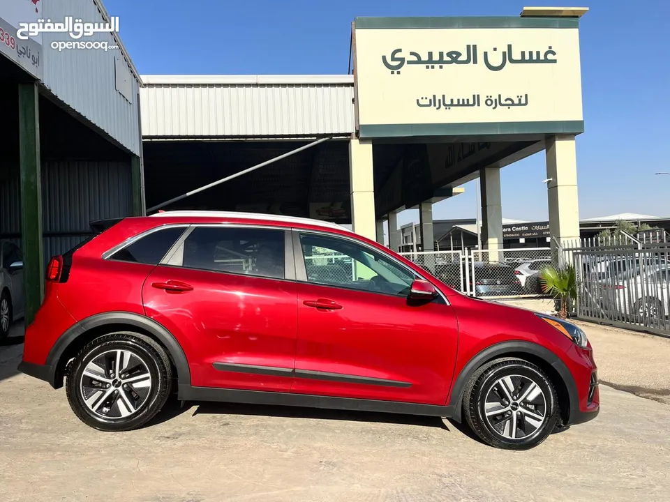 كيا نيرو 2022 فل مع فتحة أوتوسكور