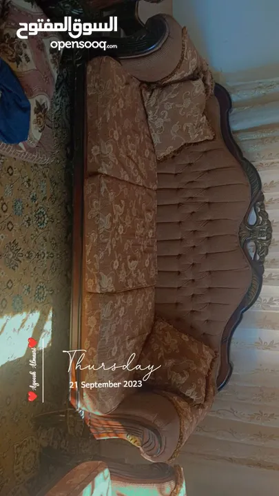 طقم كنب شبه جديد