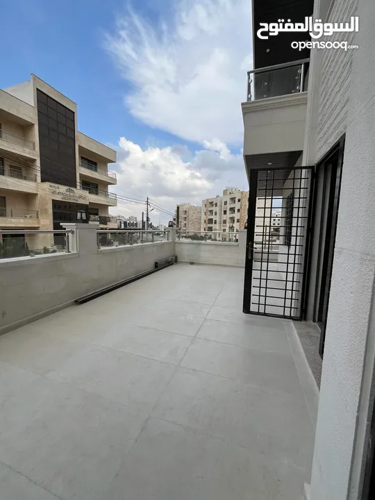 لقطة شقة ارضية 150م حي الريان الجبيهة