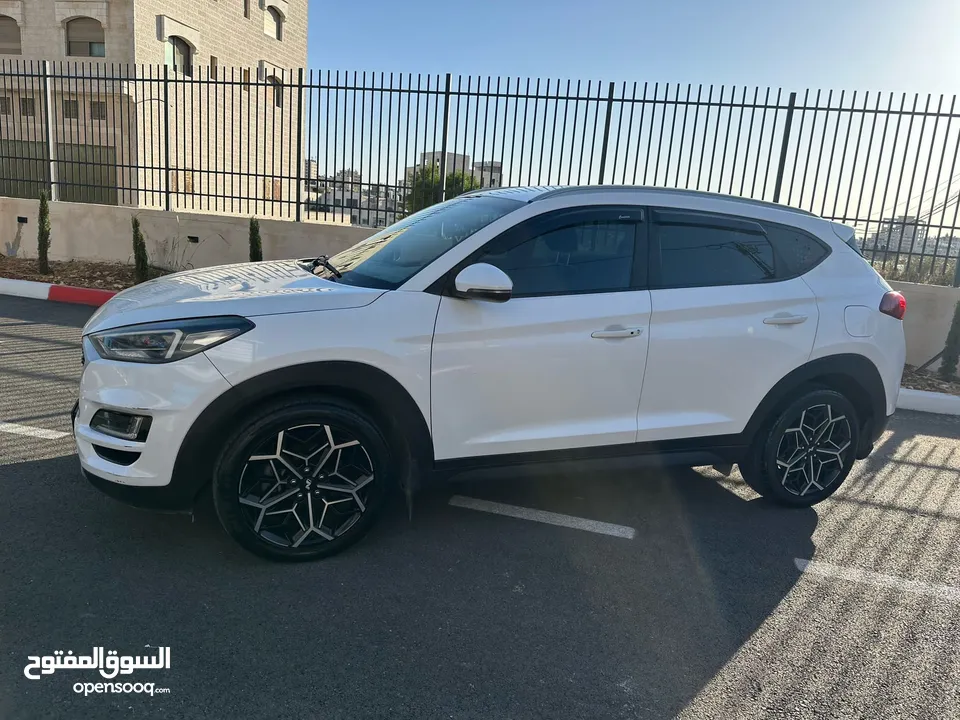 عمار الفاخوري جيب هونداي توسان