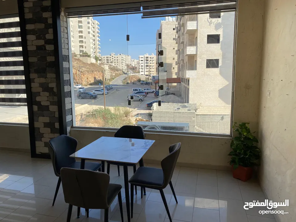 كوفي شوب بكامل معداته جاهز لتسليم هي بحاله ممتازه