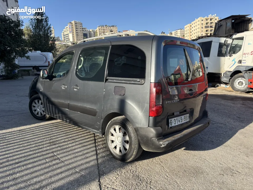 بيجو بارتنر 2017 للبيع