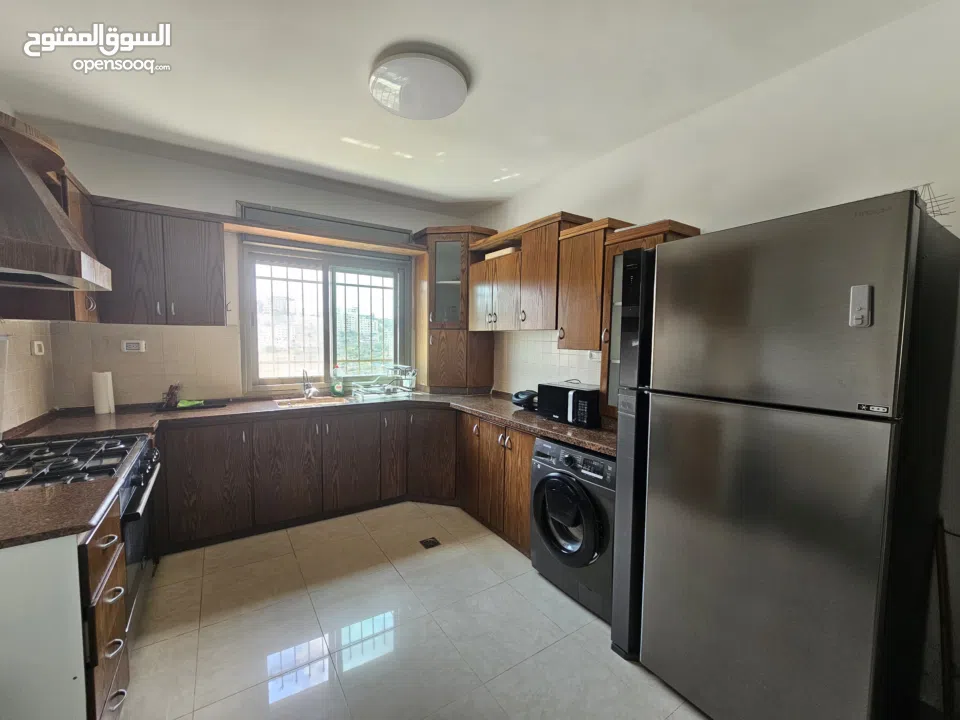 شقة مفروشة للإيجار – رام الله / عين مصباح