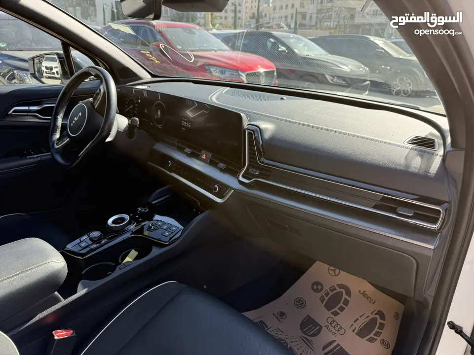 كيا سبورتاج GT Line ترخيص 2022 محرك 1600 هايبرد plug in/يقطع على الشحنه 65 كيلو متر  271 حصان