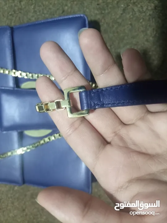 Salvatore Ferragamo bag made of soft leather, made in Italy  حقيبة سلفاتوري فيراغامو مصنوعة من الجلد